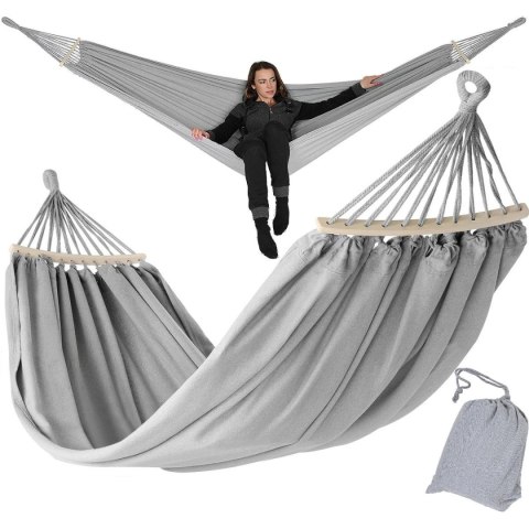 HAMAK OGRODOWY 2 OSOBOWY LUXE XXL 250x150CM Z DRĄŻKIEM I POKROWCEM SZARY 1031170 HAMAK OGRODOWY 2 OSOBOWY LUXE XXL 250x150CM Z DRĄŻKIEM I POKROWCEM SZARY 1031170