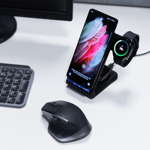 Crong PowerSpot Pivot Stand - Ładowarka bezprzewodowa 3w1 do iPhone, Samsung & Android, Galaxy Watch i słuchawek TWS (czarny) Crong PowerSpot Pivot Stand - Ładowarka bezprzewodowa 3w1 do iPhone, Samsung & Android, Galaxy Watch i słuchawek TWS (czarny)