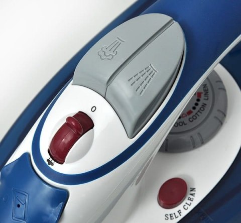 Żelazko ceramiczne ELDOM DA28C 2200W Żelazko ceramiczne ELDOM DA28C 2200W