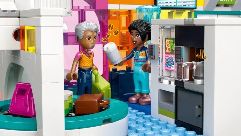 LEGO Friends 42656 Samolot i lotnisko w mieście Heartlake
