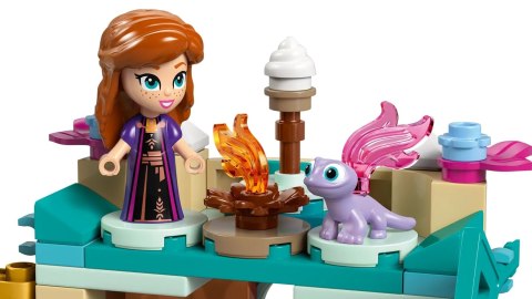 LEGO Disney 43278 Miniaturowy zamek w Arendelle i lodowy pałac Elzy