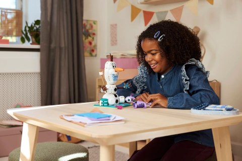 LEGO Disney Princess 43287 Olaf i Bruni na pikniku